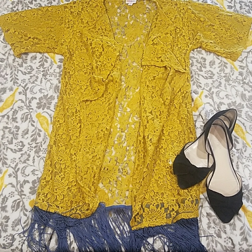 LuLaRoe Monroe Fringe Kimono